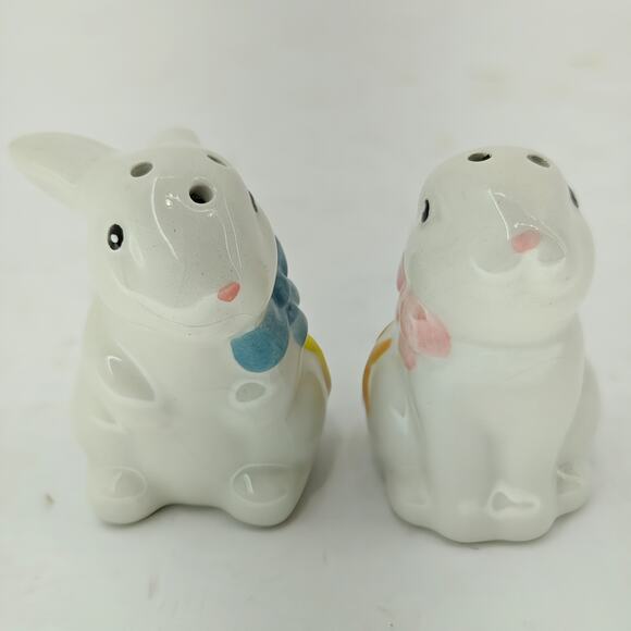 Pier 1 Imports Bunny Rabbit Salt & Pepper Shakers Easter - Picture 1 of 6